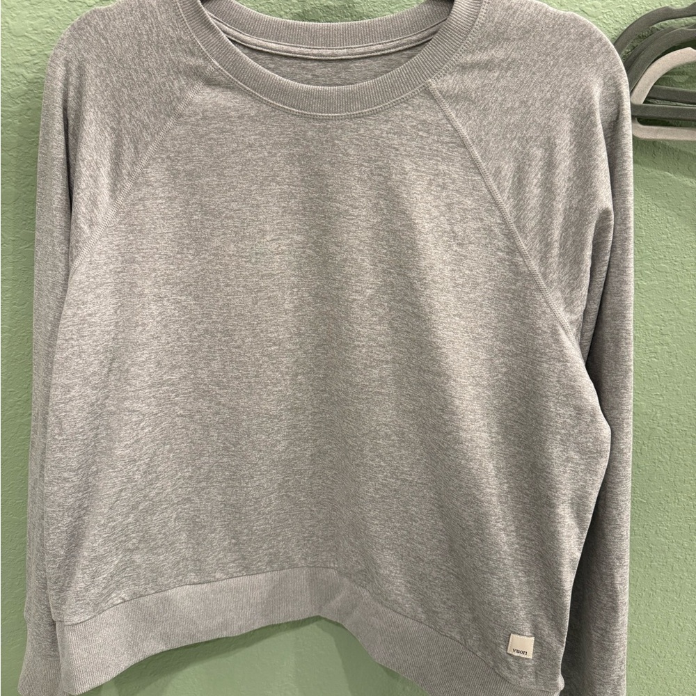 Vuori Gray Crewneck Sweatshirt